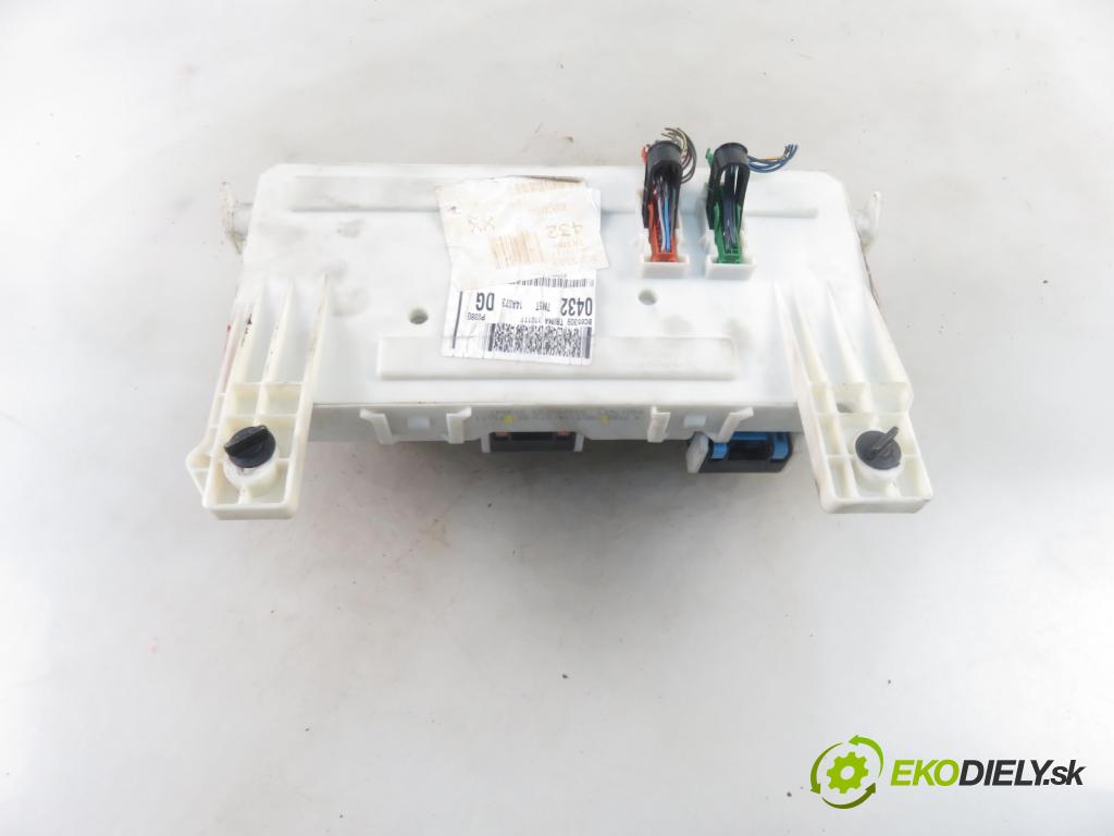 FORD FOCUS II (DA_, HCP) HB 2011 66,00 1.6 TDCi - GPDA 1560,00 MODUL BSI 7M5T14A073DG