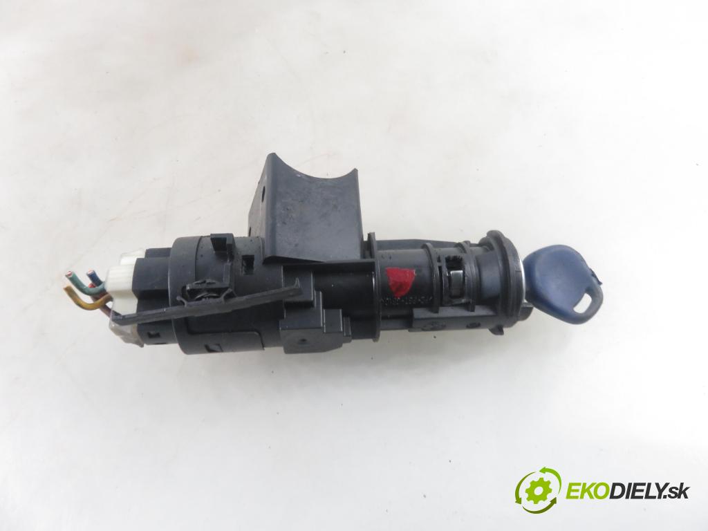 ALFA ROMEO 147 (937_) HB 2004 103,00 1.9 JTD Multijet 140 - 192 A5.000 1910,00 spinačka B36505521 (Spínacie skrinky a kľúče)