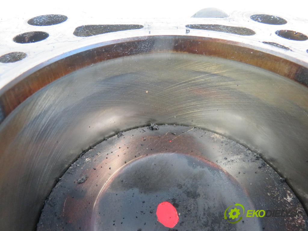 SEAT ALTEA (5P1) HB 2007 147,00 2.0 TFSI - BWA 1984,00 JEDNOTKA: motora BWA (Blok motoru)