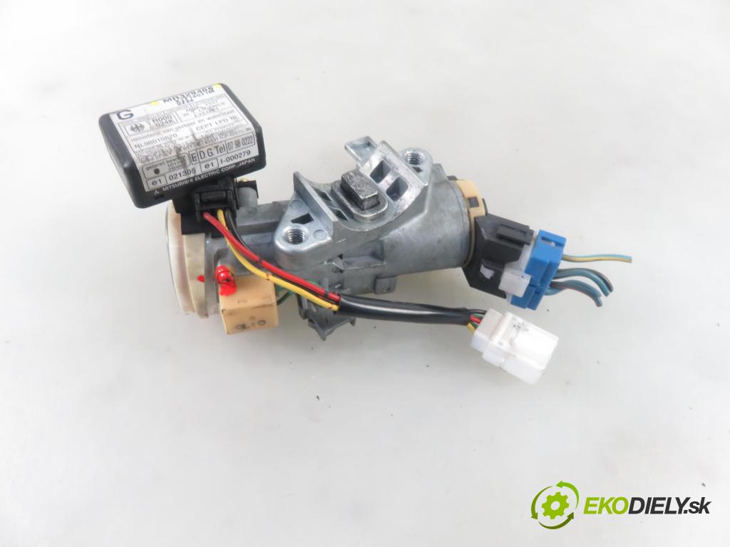 MITSUBISHI PAJERO PININ (H6_W, H7_W) TERENOWY 2000 88,00 1.8 GDI (H66W, H76W) - 4G93 (GDI) 1834,00 spinačka MR329406 (Spínacie skrinky a kľúče)