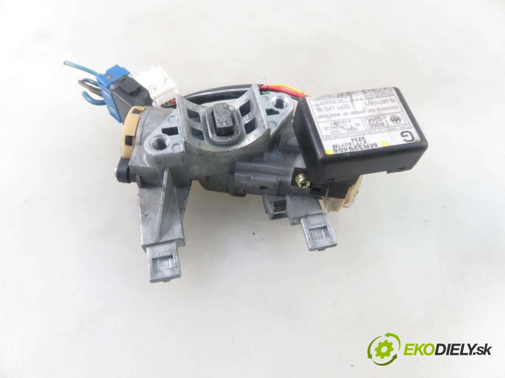 MITSUBISHI PAJERO PININ (H6_W, H7_W) TERENOWY 2000 88,00 1.8 GDI (H66W, H76W) - 4G93 (GDI) 1834,00 spinačka MR329406 (Spínacie skrinky a kľúče)