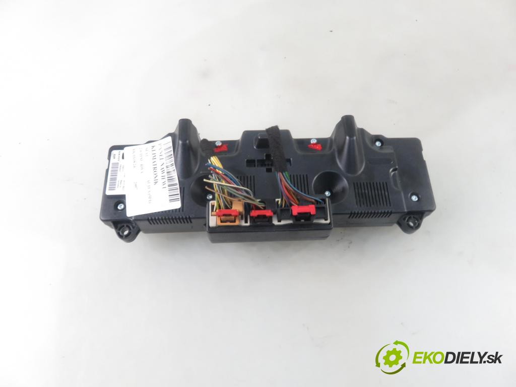 SEAT ALTEA (5P1) HB 2007 147,00 2.0 TFSI - BWA 1984,00 Panel kúrenia KLIMATRONIK 5P0907044G