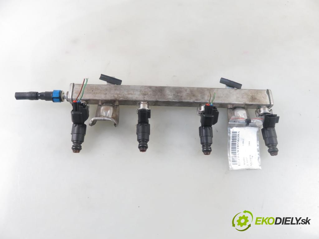 MAZDA 3 (BK) HB 2004 111,00 2.0 150 - LF17 1999,00 Lišta vstrekovacia 4M5G9D280FB ; 1S766A ; 0280156154 (Vstrekovacie lišty)