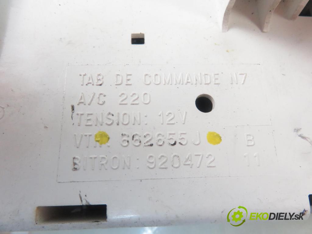 CITROEN XSARA (N1) HB 2001 66,00 2.0 HDi 90 - RHY (DW10TD) 1997,00 Panel kúrenia KLIMATIZACE: 662655J