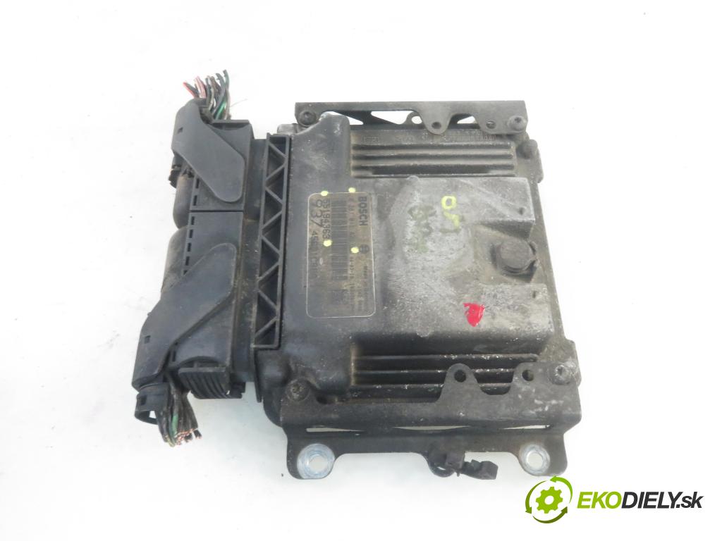 ALFA ROMEO 147 (937_) HB 2004 103,00 1.9 JTD Multijet 140 - 192 A5.000 1910,00 Riadiaca jednotka Motor 0281011429 ; 55194363