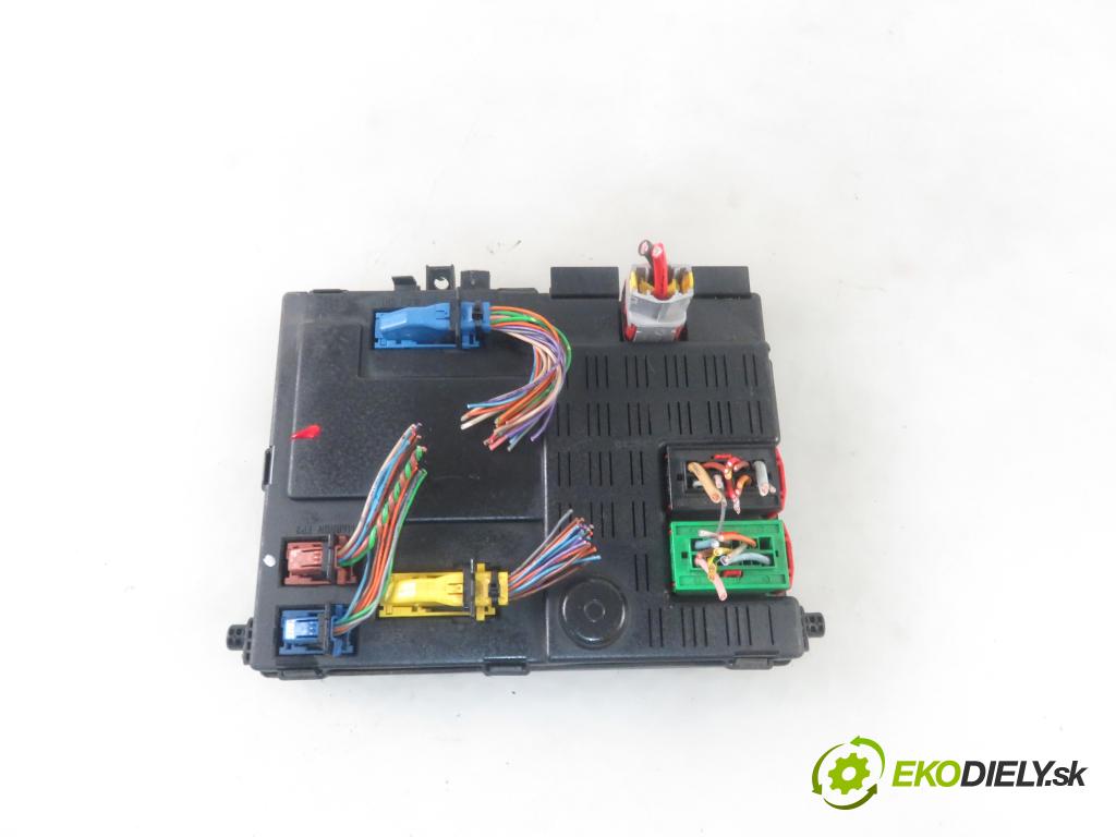 CITROEN XSARA (N1) HB 2001 66,00 2.0 HDi 90 - RHY (DW10TD) 1997,00 MODUL BSI 9641957680 ; 73003211