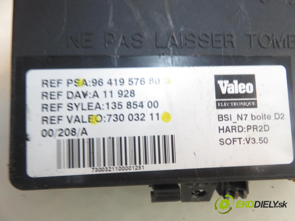 CITROEN XSARA (N1) HB 2001 66,00 2.0 HDi 90 - RHY (DW10TD) 1997,00 MODUL BSI 9641957680 ; 73003211