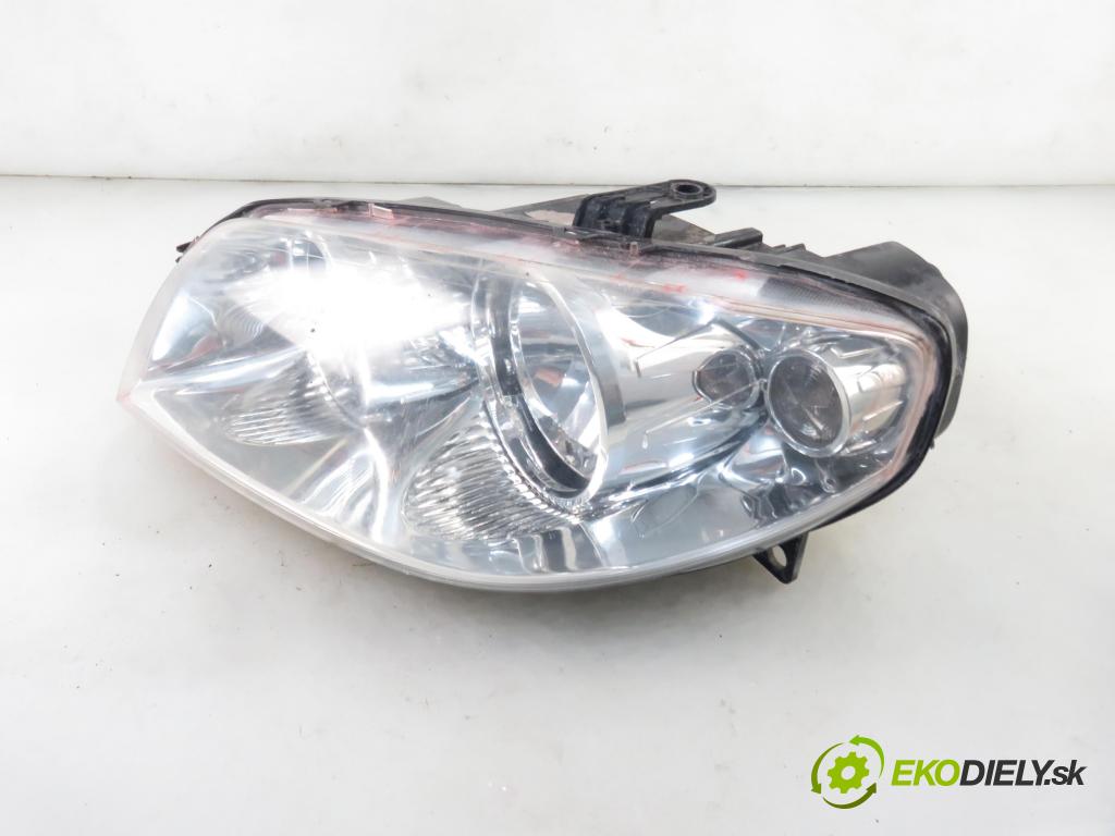 FIAT PUNTO (188_) HB 2004 44,00 1.2 60 - 188 A4.000 1242,00 Svetlo LP