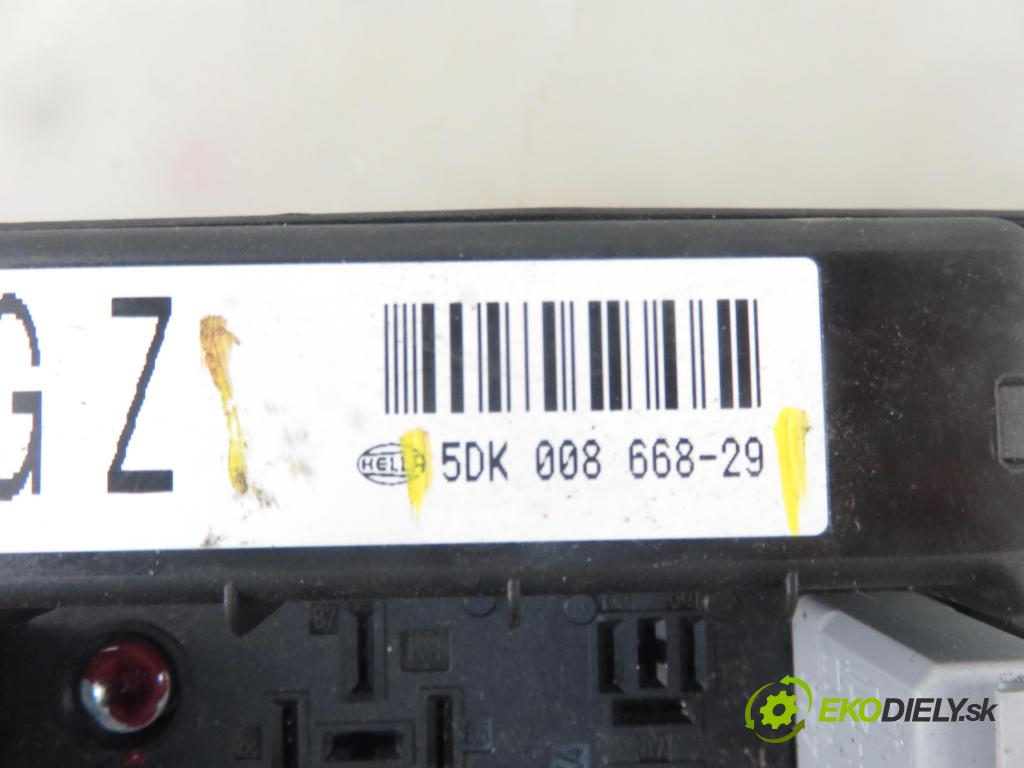 OPEL ASTRA H (A04) HB 2007 66,00 1.4 - Z 14 XEP 1364,00 MODUL BSI 13206752GZ ; 5DK00866829