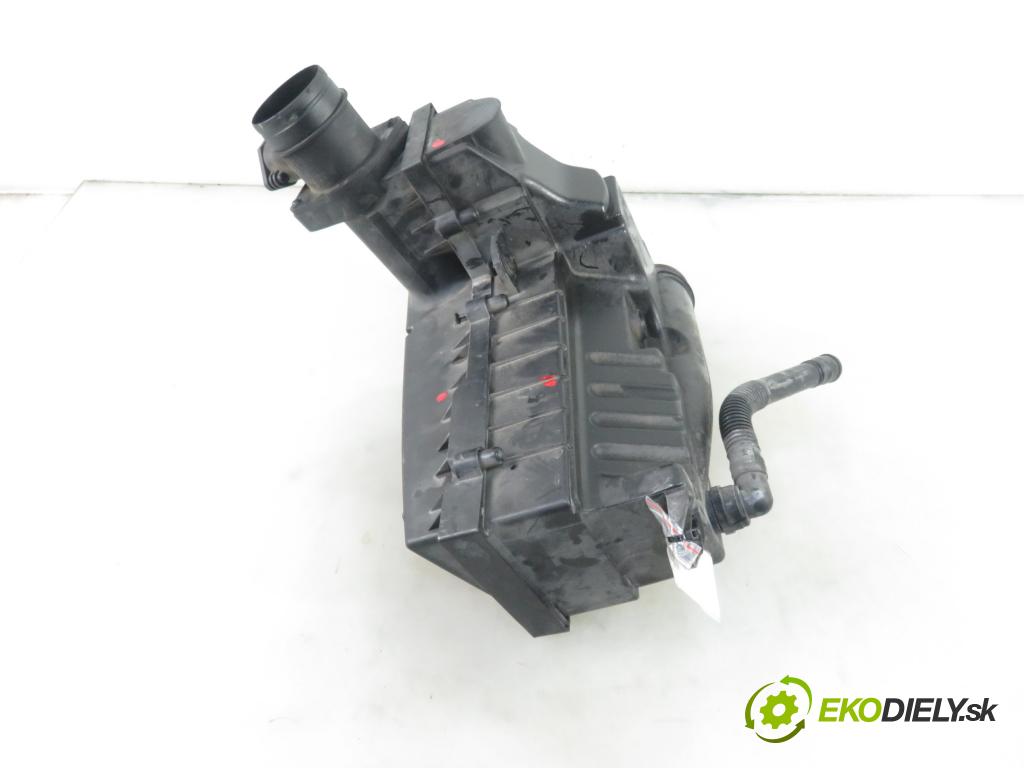 VW PASSAT B6 Variant (3C5) KOMBI 2006 77,00 1.9 TDI - BXE 1896,00 Obal filtra vzduchu 1K0129620F (Obaly filtrov vzduchu)