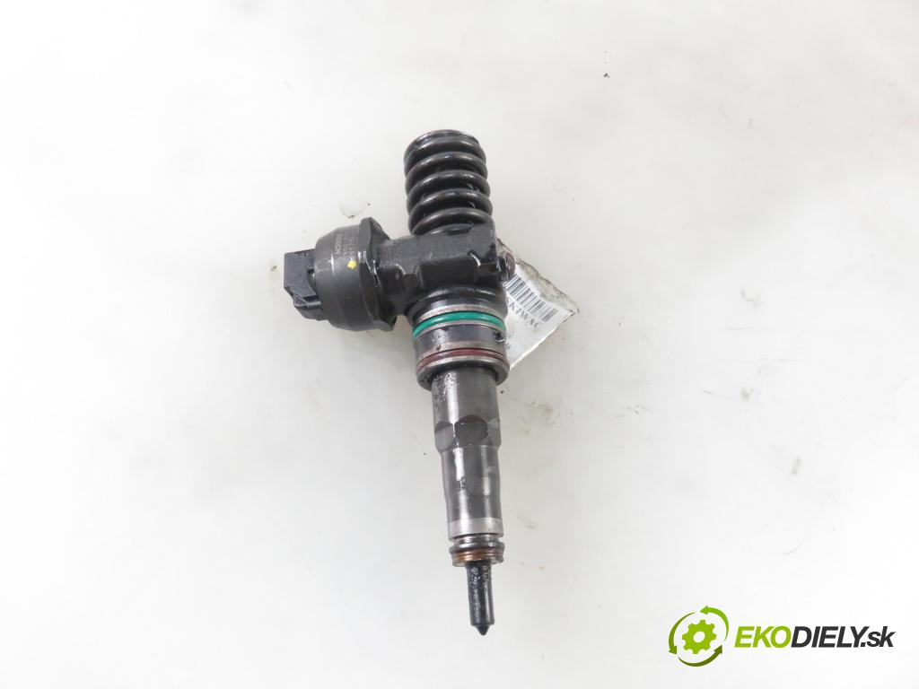 VW PASSAT B6 Variant (3C5) KOMBI 2005 77,00 1.9 TDI - BKC 1896,00 Vstrekovač 038130073AG ; 0414720215 (Vstrekovače)
