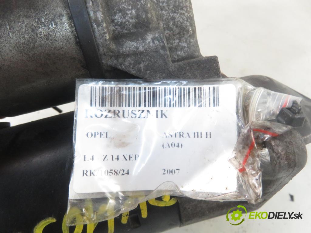 OPEL ASTRA H (A04) HB 2007 66,00 1.4 - Z 14 XEP 1364,00 Štartér 24436877 ; 0001107408 (Štartéry)