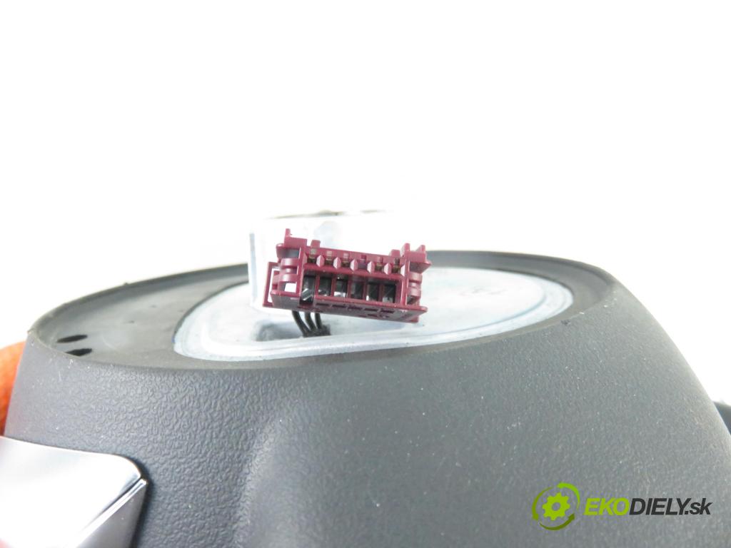 MERCEDES-BENZ CLA Shooting Brake (X117) KOMBI 2016 80,00 CLA 180 d (117.912) - OM 607.951 (K9K) 1461,00 Volant A0004603503 (Volanty)