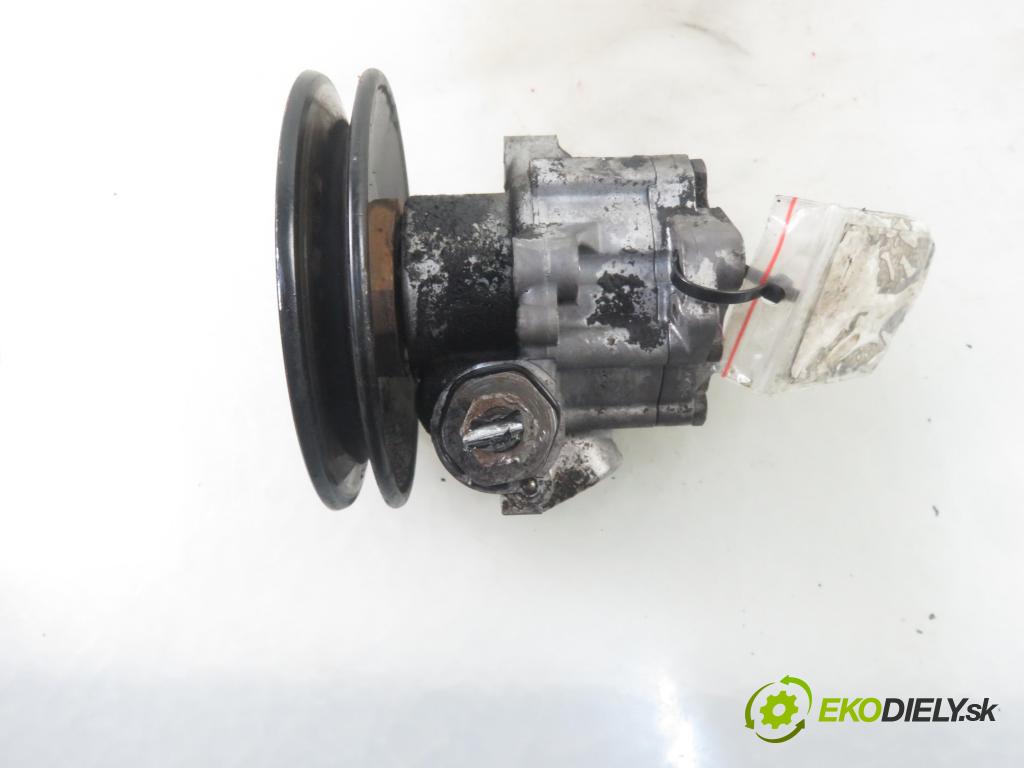 VW TRANSPORTER IV Skrzynia (70XA) FURGON 1994 57,00 2.4 D 78 - AAB 2370,00 Pumpa servočerpadlo  (Servočerpadlá, pumpy riadenia)