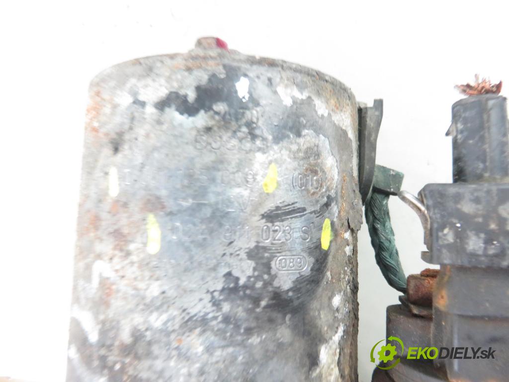 VW GOLF IV (1J1) HB 1998 110,00 2.3 V5 - AGZ 2324,00 Štartér 02A911023S ; 0001125009 (Štartér)