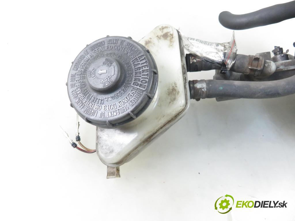 HONDA CIVIC VII Hatchback (EU, EP, EV) HB 2002 55,00 1.4 i 75 - D14Z6 1396,00 Posilovač  (Servočerpadlo, pumpa riadenia)