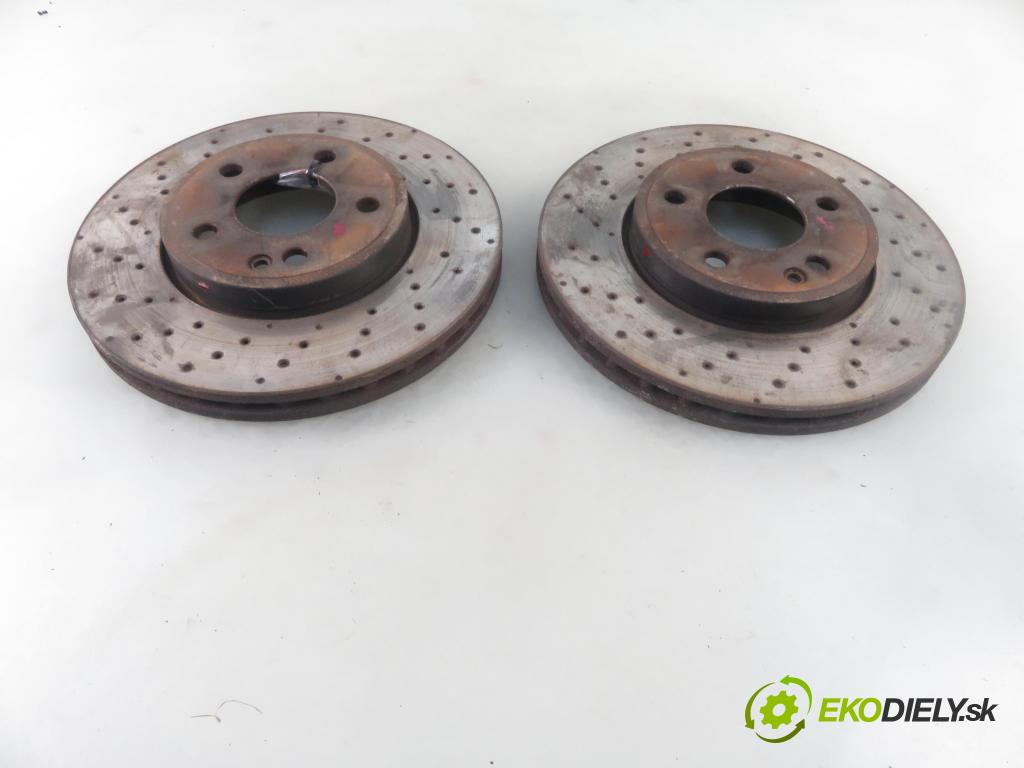 MERCEDES-BENZ CLA Shooting Brake (X117) KOMBI 2016 80,00 CLA 180 d (117.912) - OM 607.951 (K9K) 1461,00 Lamela kotúč brzdová predný