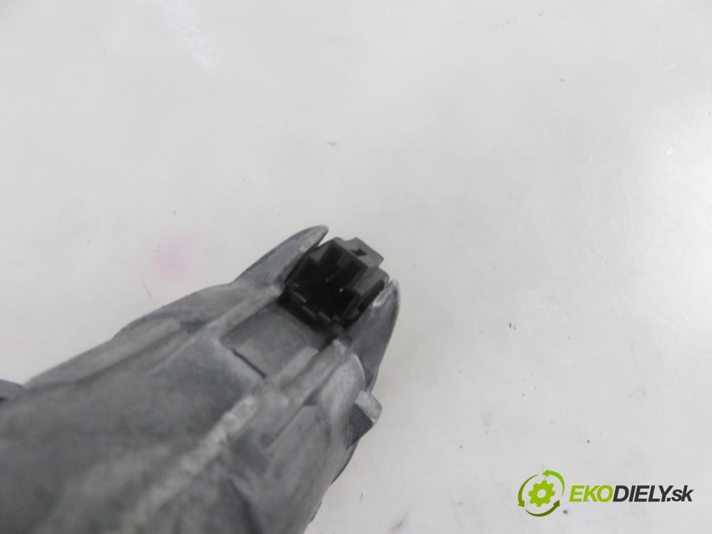 AUDI A4 Avant (8E5, B6) KOMBI 2001 96,00 1.9 TDI - AWX 1896,00 spinačka 4B0905851C (Spínacie skrinky a kľúče)