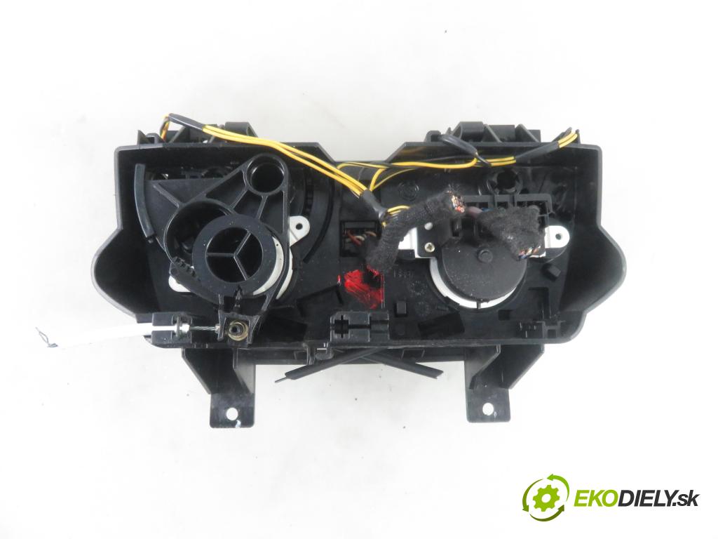 FIAT IDEA (350_) HB 2004 0,00 1.3 D Multijet - 188 A9.000 1248,00 Panel topení KLIMATIZACE: