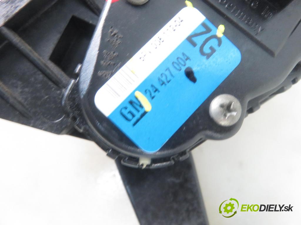 OPEL ASTRA H (A04) HB 2004 77,00 1.6 - Z 16 XEP 1598,00 Potenciometer plynu 24427004ZG ; 6PV00811204 (Pedále)