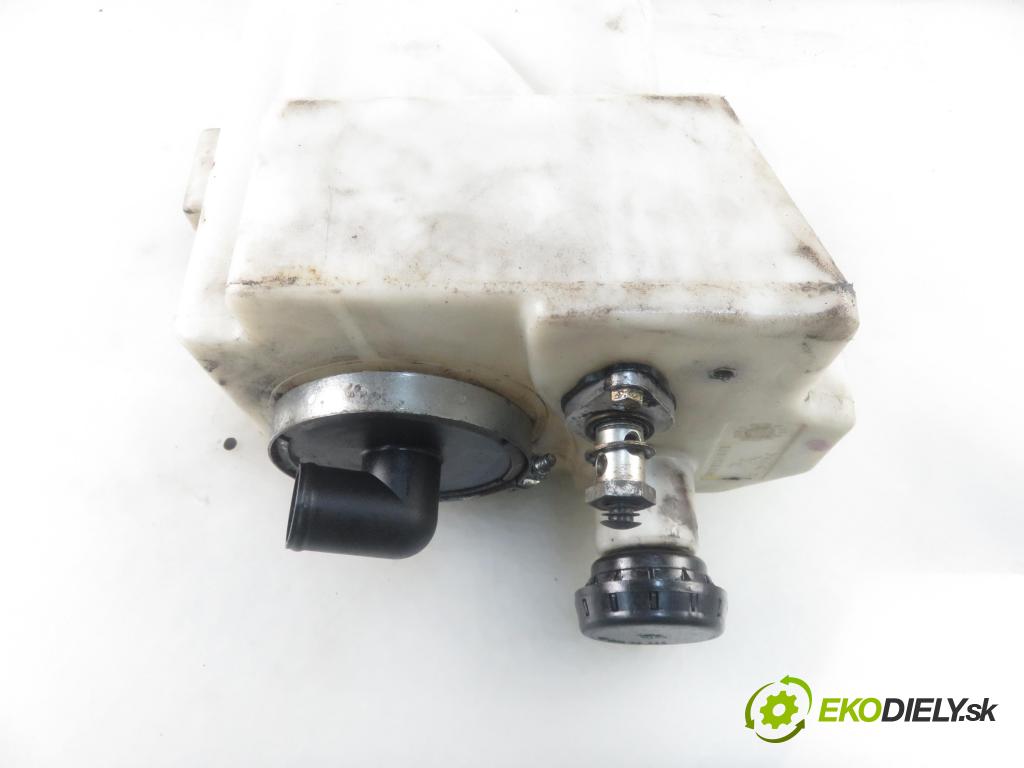 LINDE E18P WÓZEK WYSOKIEGO SKŁADOWANIA 2004 8,00 LINDE 0,00 Nádržka KOMPENZAČNÉ: hydrauliky 3354220005