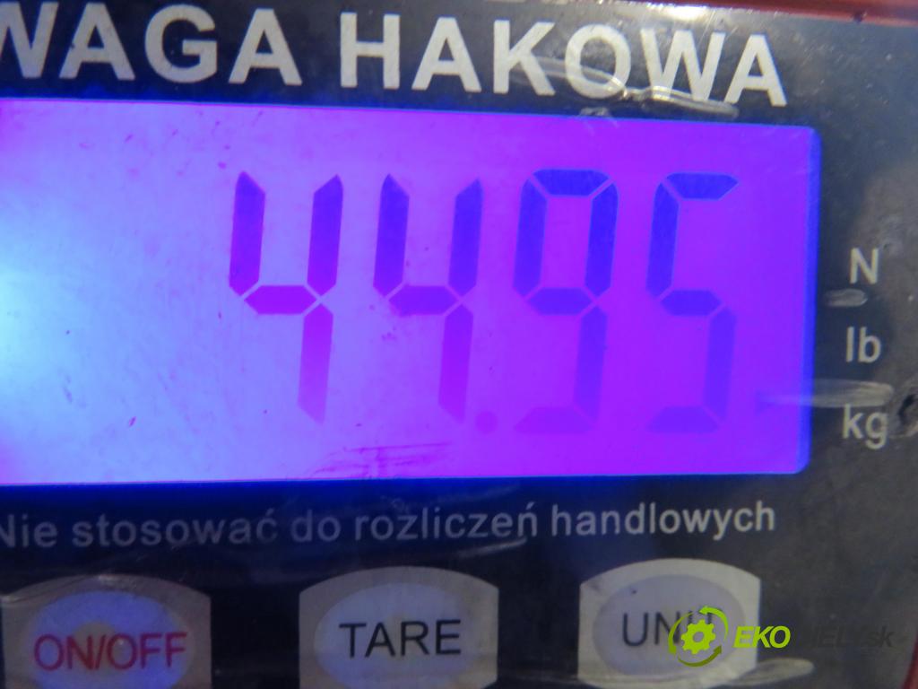 CITROEN C4 I (LC_) HB 2004 80,00 1.6 HDi - 9HY (DV6TED4) 1560,00 výztuha zadní část ABS 