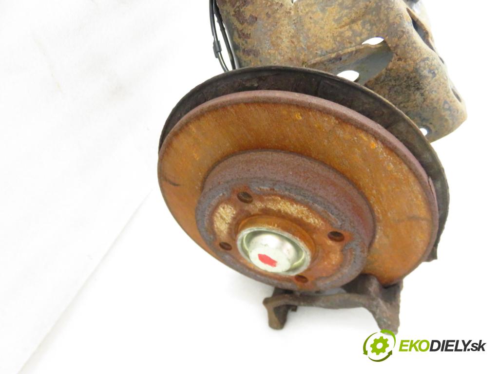 CITROEN C4 I (LC_) HB 2004 80,00 1.6 HDi - 9HY (DV6TED4) 1560,00 výztuha zadní část ABS