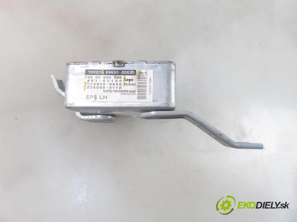 TOYOTA YARIS (_P1_) HB 2004 50,00 1.0 VVT- i 68 - 1SZ-FE 998,00 řídící jednotka servočerpadlo 896500D030 ; 6900000565 ; 1129000650 (Řídící jednotky)