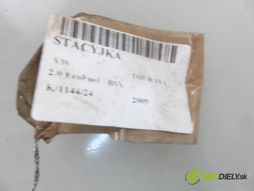 VW TOURAN (1T1, 1T2) MINIVAN 2009 80,00 2.0 EcoFuel - BSX 1984,00 spinačka 1K0905851B ; 1K0905865 (Spínacie skrinky a kľúče)