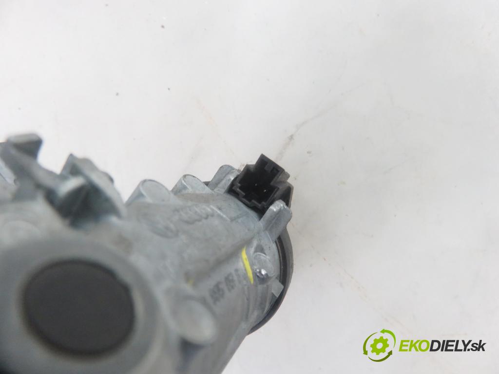 VW TOURAN (1T1, 1T2) MINIVAN 2009 80,00 2.0 EcoFuel - BSX 1984,00 spinačka 1K0905851B ; 1K0905865 (Spínacie skrinky a kľúče)