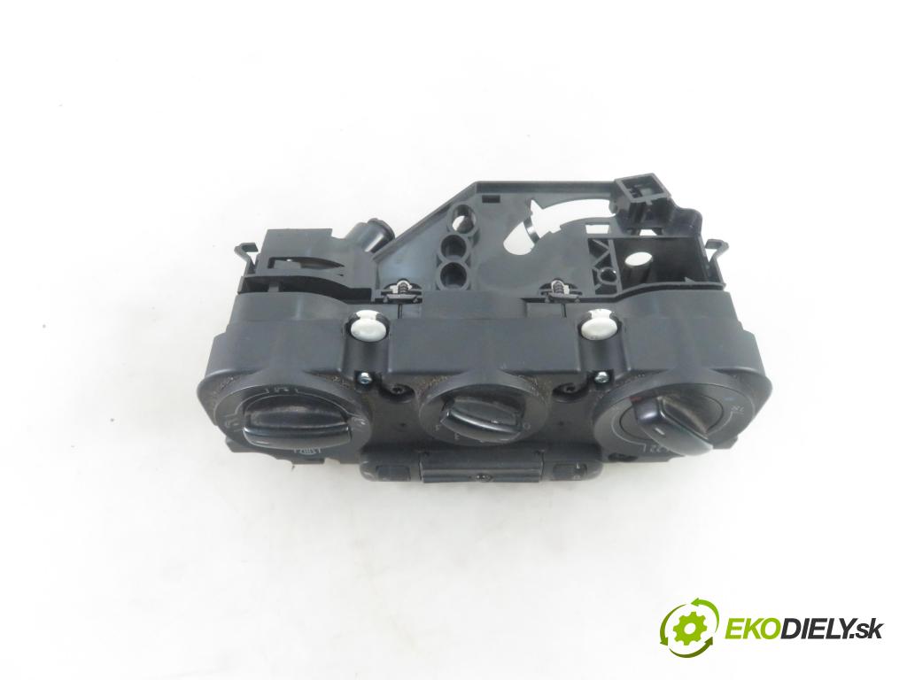 VW TOURAN (1T1, 1T2) MINIVAN 2009 80,00 2.0 EcoFuel - BSX 1984,00 Panel kúrenia KLIMATIZACE: