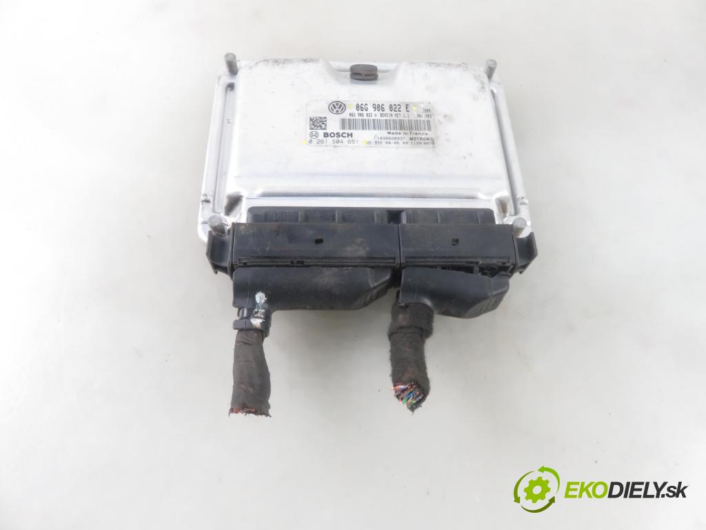 VW TOURAN (1T1, 1T2) MINIVAN 2009 80,00 2.0 EcoFuel - BSX 1984,00 Riadiaca jednotka Motor 06G906022E ; 0261S04651
