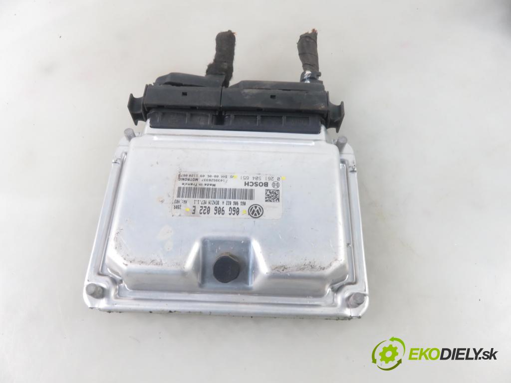 VW TOURAN (1T1, 1T2) MINIVAN 2009 80,00 2.0 EcoFuel - BSX 1984,00 Riadiaca jednotka Motor 06G906022E ; 0261S04651