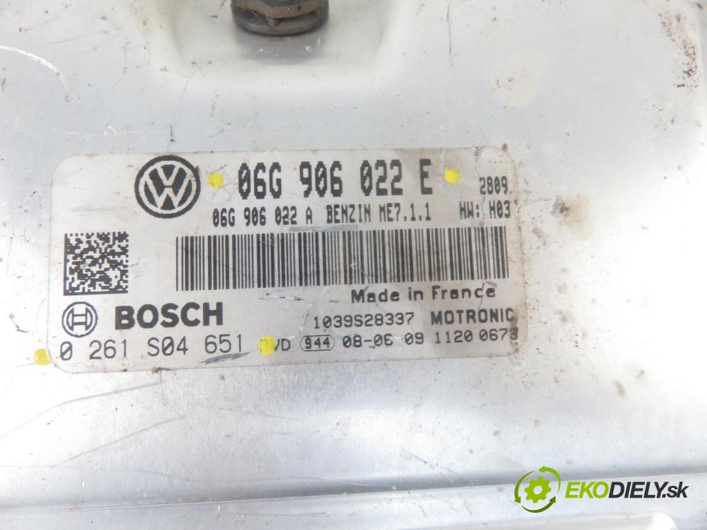 VW TOURAN (1T1, 1T2) MINIVAN 2009 80,00 2.0 EcoFuel - BSX 1984,00 Riadiaca jednotka Motor 06G906022E ; 0261S04651