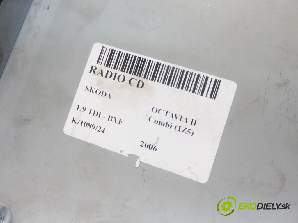 SKODA OCTAVIA II Combi (1Z5) KOMBI 2006 77,00 1.9 TDI - BXE 1896,00 RADIO CD 1Z0035161B