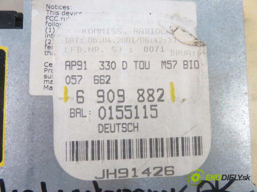 BMW 3 Touring (E46) KOMBI 2001 135,00 330 d - M57 D30 184 (306D1) 2926,00 RADIO CD 6909882