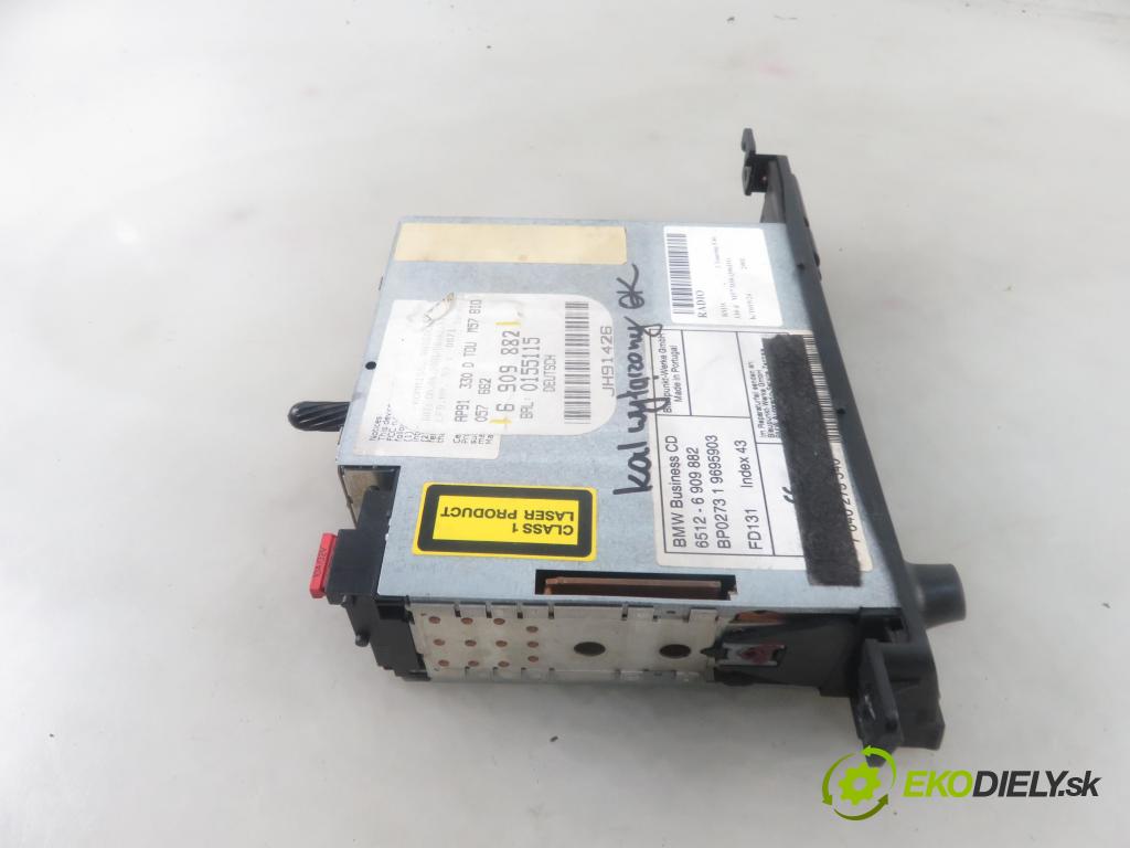 BMW 3 Touring (E46) KOMBI 2001 135,00 330 d - M57 D30 184 (306D1) 2926,00 RADIO CD 6909882