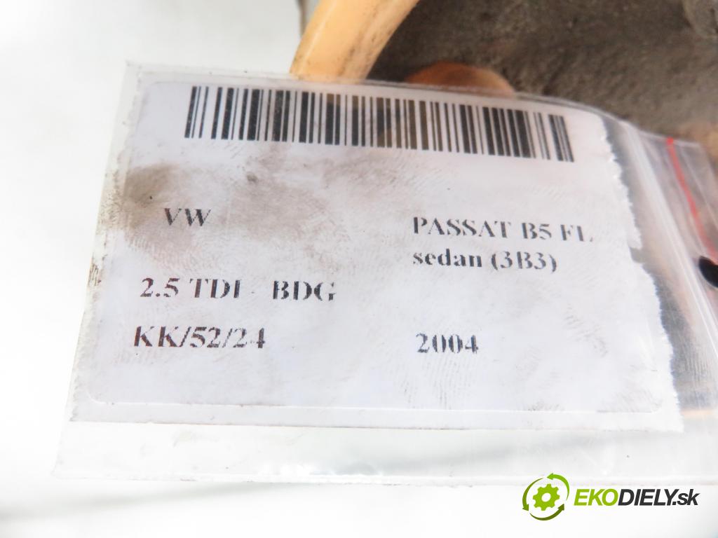 VW PASSAT B5.5 (3B3) SEDAN 2004 120,00 2.5 TDI - BDG 2496,00 pumpa paliva 3U0919050