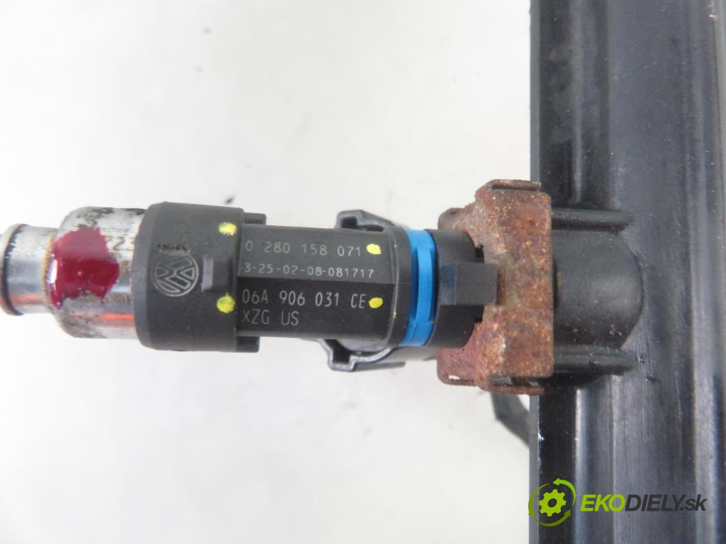 VW TOURAN (1T1, 1T2) MINIVAN 2009 80,00 2.0 EcoFuel - BSX 1984,00 Lišta vstrekovacia 06A906031CE ; 0280158071 ; 06A133317AN (Vstrekovacie lišty)