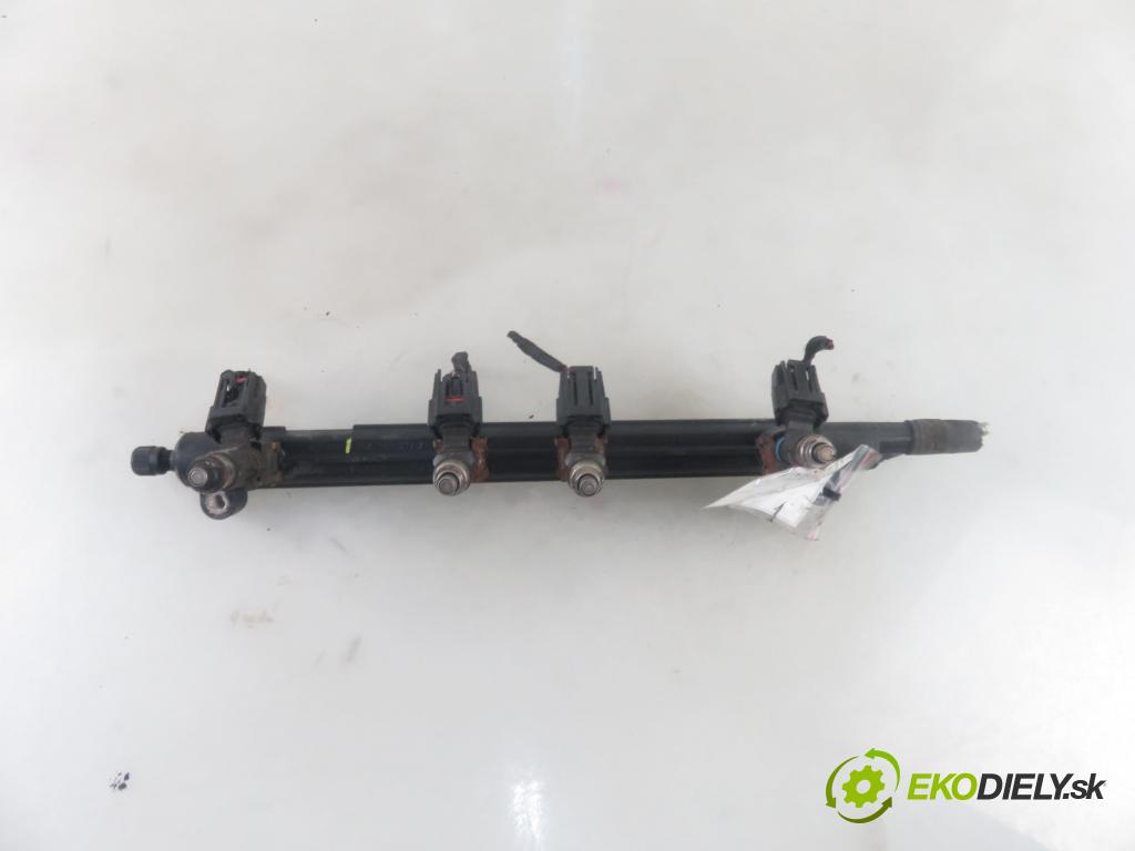 VW TOURAN (1T1, 1T2) MINIVAN 2009 80,00 2.0 EcoFuel - BSX 1984,00 Lišta vstrekovacia 06A906031CE ; 0280158071 ; 06A133317AN (Vstrekovacie lišty)