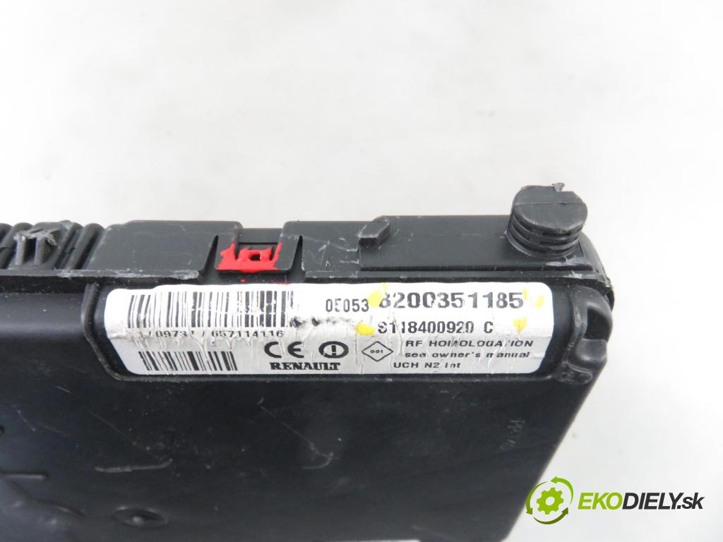 RENAULT SCENIC II (JM0/1_) MINIVAN 2005 74,00 1.5 dCi 101 - K9K 728 1461,00 MODUL BSI 8200351185 ; S118400920C