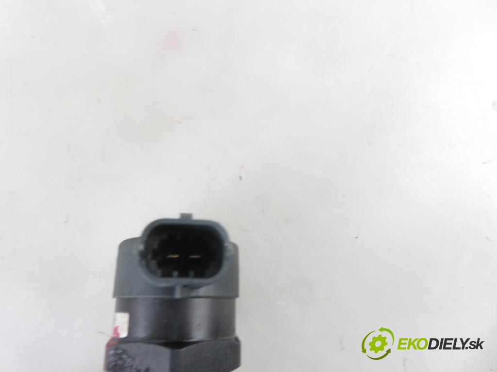 OPEL ASTRA H Kombi (A04) KOMBI 2005 110,00 1.9 CDTI - Z 19 DTH 1910,00 Lišta vstrekovacia 55200251 ; 0445214057 ; 0281002507 (Vstrekovacie lišty)