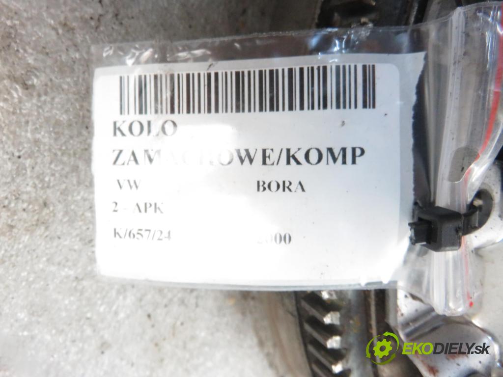 VW BORA (1J2) SEDAN 2000 85,00 2 - APK 1984,00 Koleso zotrvačník 122022510 ; 322028510 ; 068105271F