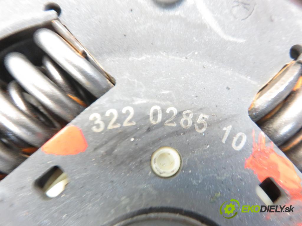 VW BORA (1J2) SEDAN 2000 85,00 2 - APK 1984,00 Koleso zotrvačník 122022510 ; 322028510 ; 068105271F