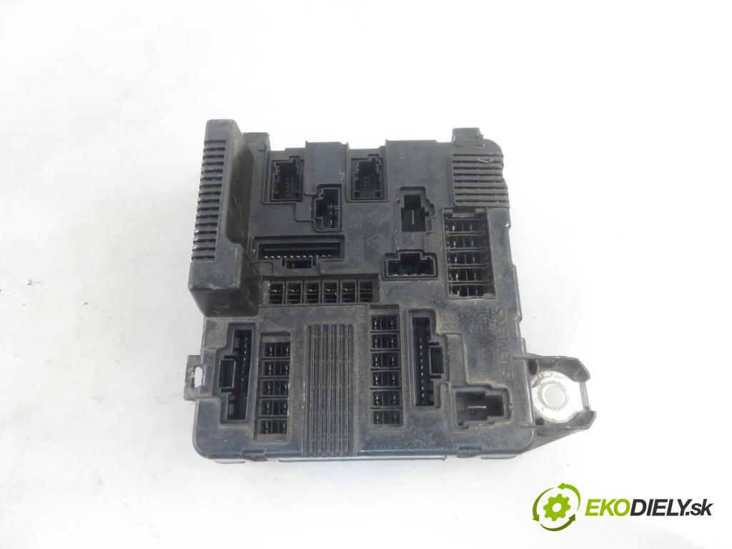 RENAULT SCENIC II (JM0/1_) MINIVAN 2005 74,00 1.5 dCi 101 - K9K 728 1461,00 MODUL BSI 8200306032B ; A118399200E
