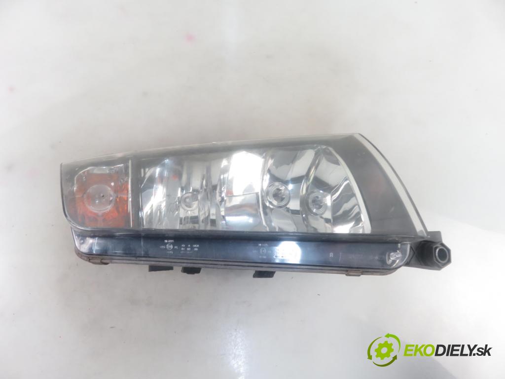 SKODA FABIA I (6Y2) HB 2003 47,00 1.2 - AZQ 1198,00 Svetlo PP