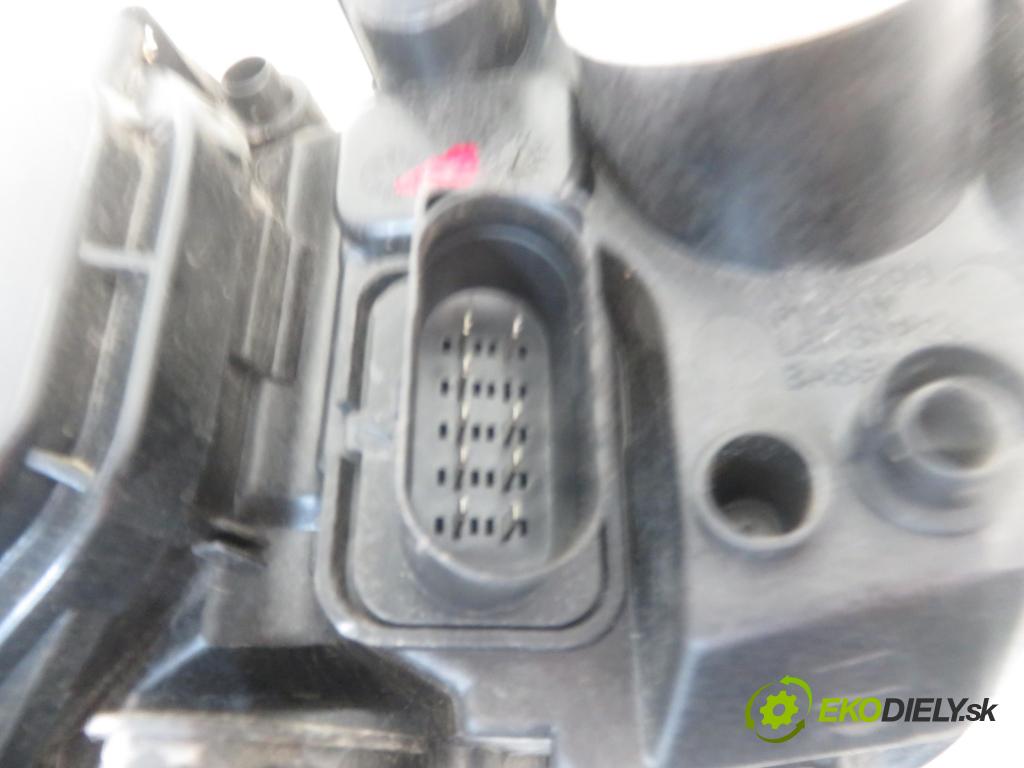 SKODA FABIA I (6Y2) HB 2003 47,00 1.2 - AZQ 1198,00 Svetlo PP