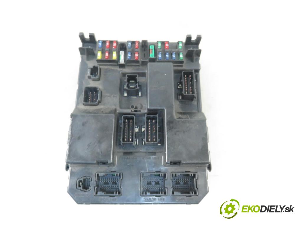 PEUGEOT 307 SW (3H) KOMBI 2004 80,00 1.6 HDI 110 - 9HZ (DV6TED4) 1560,00 MODUL BSI 9651197680 ; 9651196980