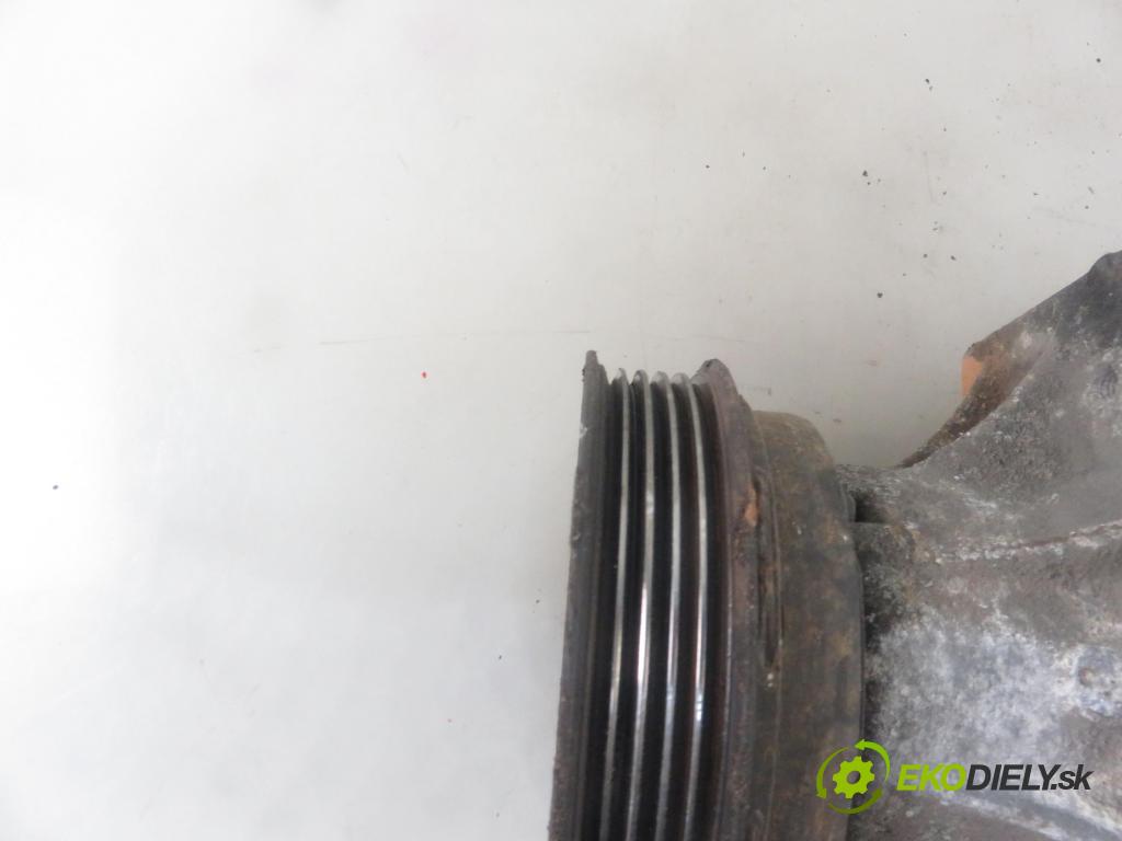 TOYOTA COROLLA Verso (_E12_) MINIVAN 2003 66,00 2.0 D-4D (CDE120_) - 1CD-FTV 1995,00 KOMPRESOR: klimatizace 4472206351 (Kompresory)