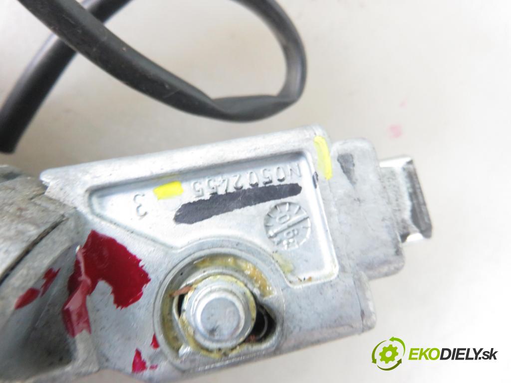 CITROEN C3 I (FC_) HB 2002 50,00 1.4 HDi - 8HZ (DV4TD) 1398,00 spínačka N0502073 ; N0502455 ; 9648445180 (Spínací skříňka)